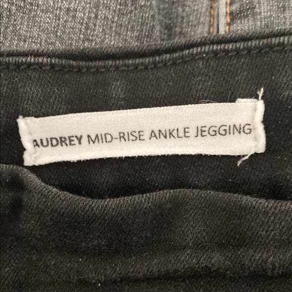 Tribal Black Ankle Cropped Jeans with Tapered Leg - Picture 6 of 7